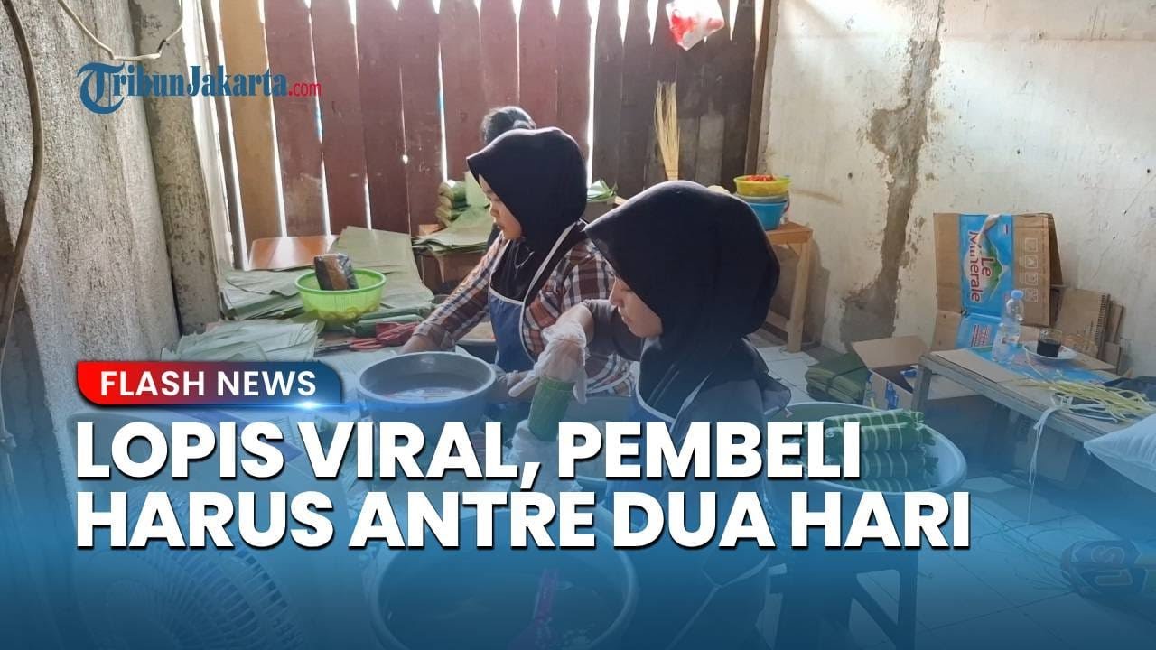 Kue Lopis Viral di Jagakarsa, Pembeli Harus Sabar Antre sampai Dua Hari